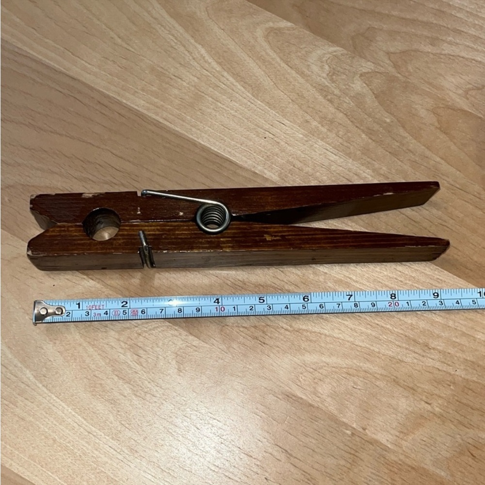 Vintage 1980s Giant Wooden Clothes Pin/Memo Clip